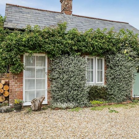 Parkfield Cottage Sturminster Marshall Dış mekan fotoğraf