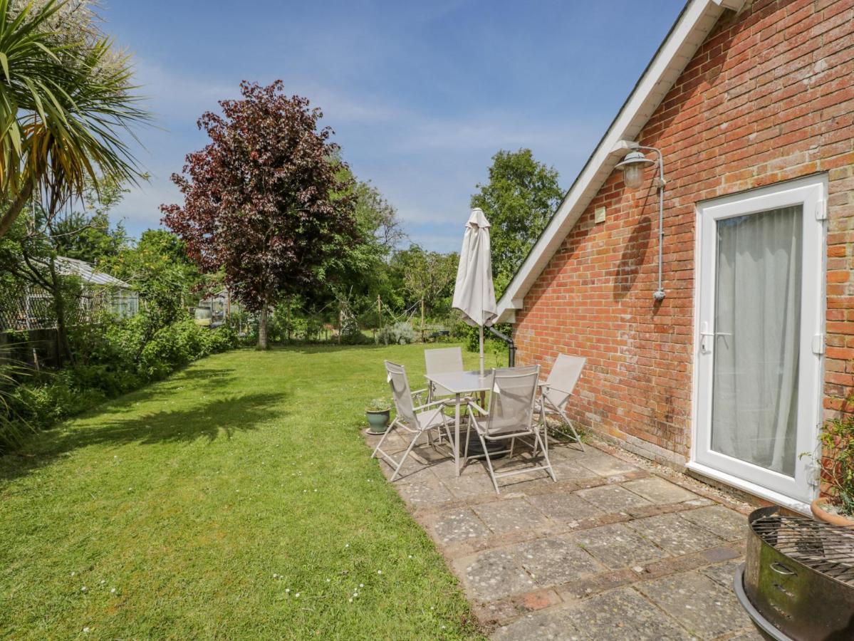 Parkfield Cottage Sturminster Marshall Dış mekan fotoğraf